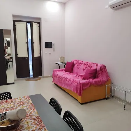 Holiday home Casa Romeo